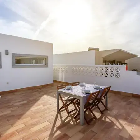 Δωμάτια σε οικογενειακή κατοικία Blife Galya Private Φάρο